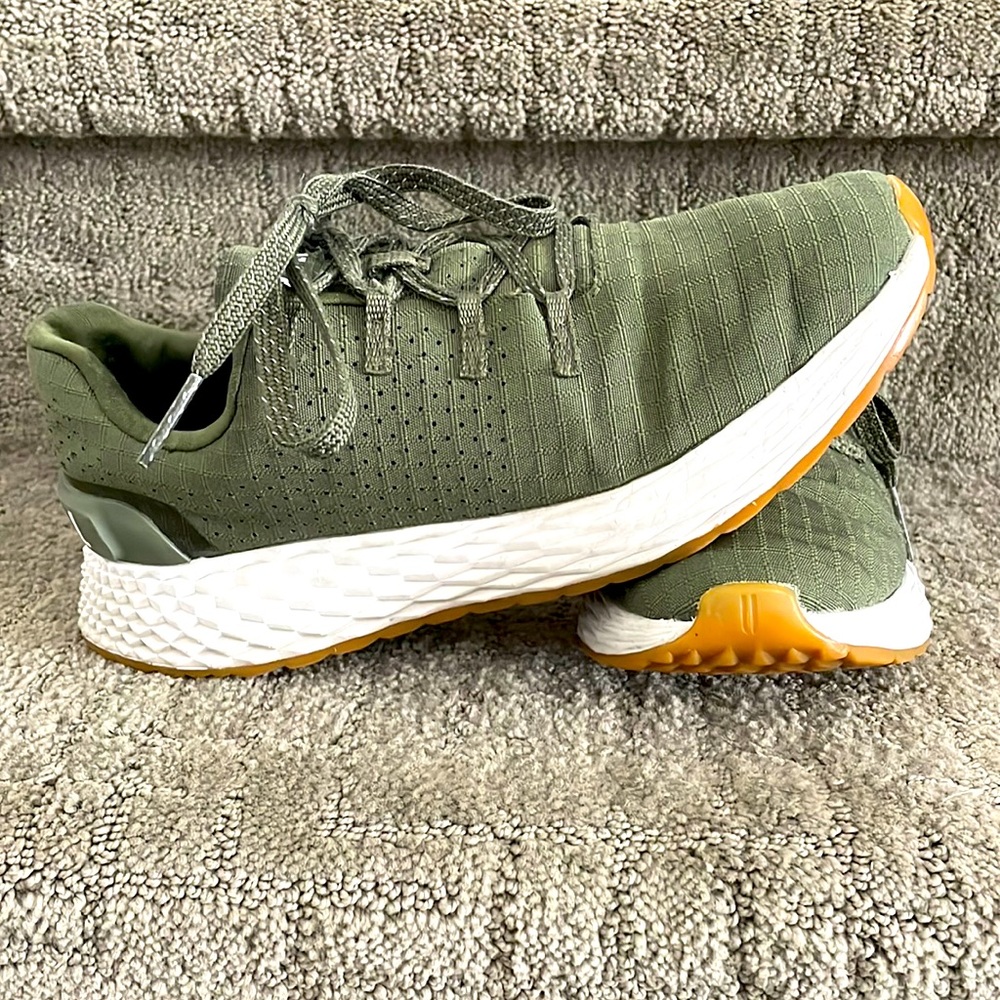 NOBULL Project Runners Running shoes womens 6 army green